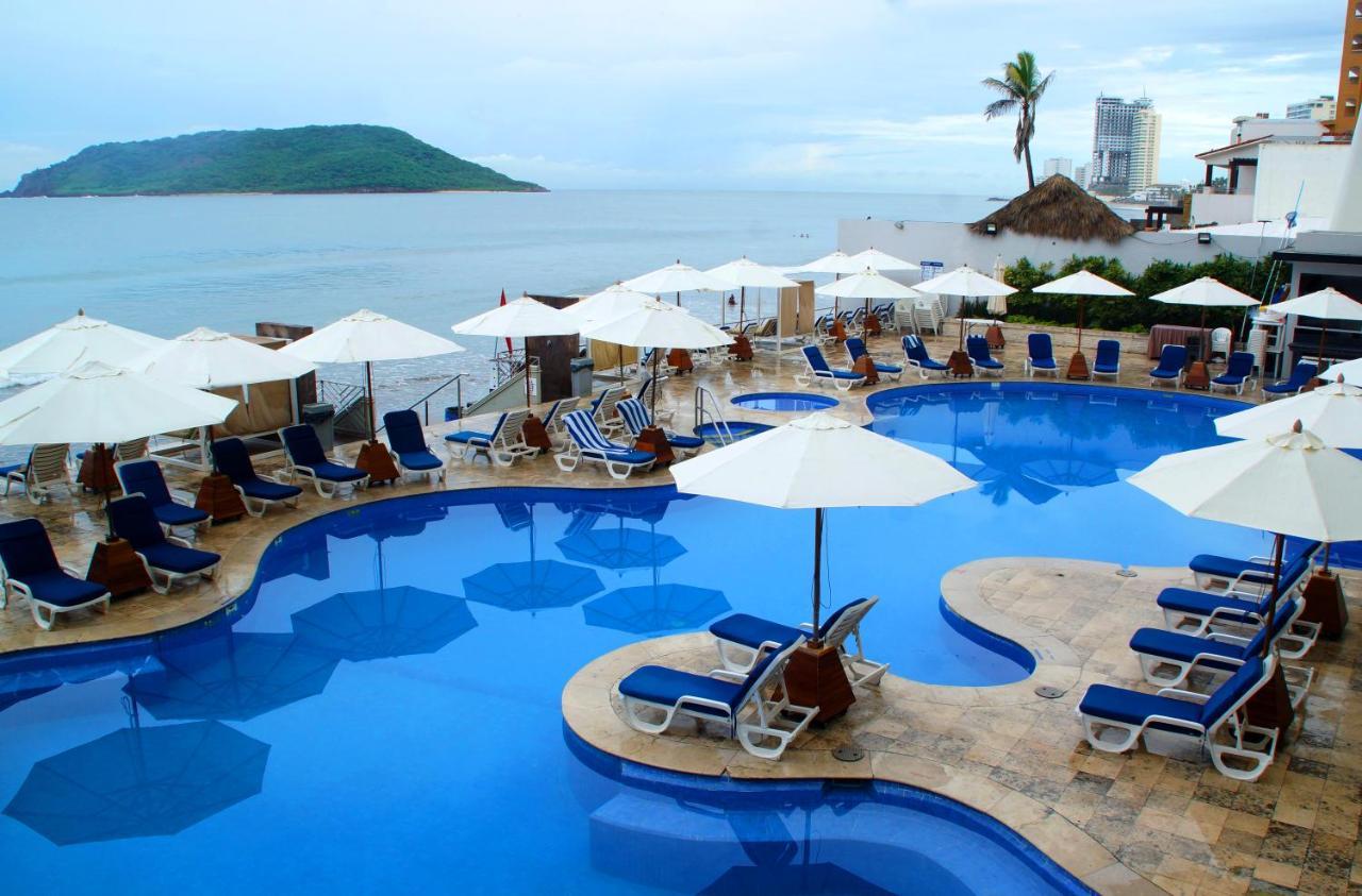 Royal Villas Resort Мазатлан Екстер'єр фото A resort in Acapulco, Mexico